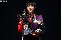 开云-王楚钦2025赛季总结 | 少年终圆梦，登顶世乒赛，12冠傲视群雄