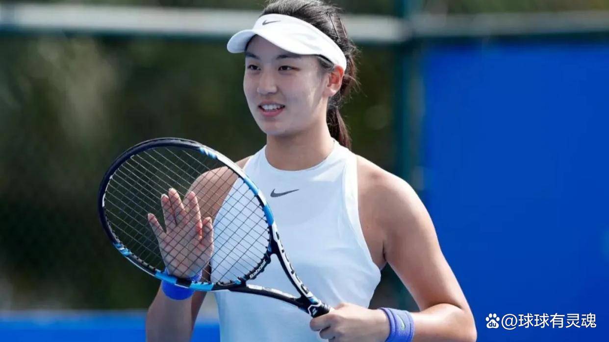 中国网球独苗王欣瑜，到底多飒？决胜盘一分之差，背后不止是心碎