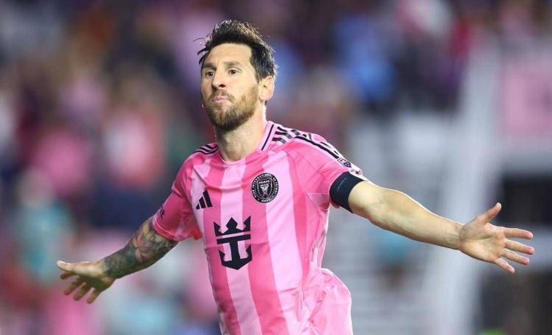 梅西蹭热度遭批！美职联撞车MLB，日将人气超梅西100倍