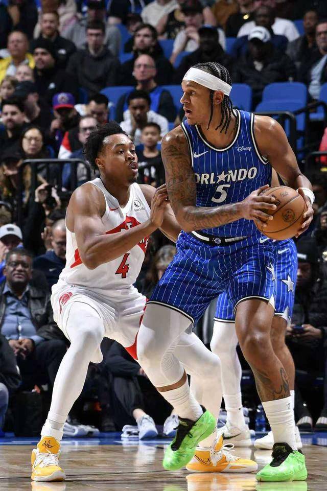 末节轰44-21制胜！魔术4人20+逆转猛龙 贝恩32分莺歌35分